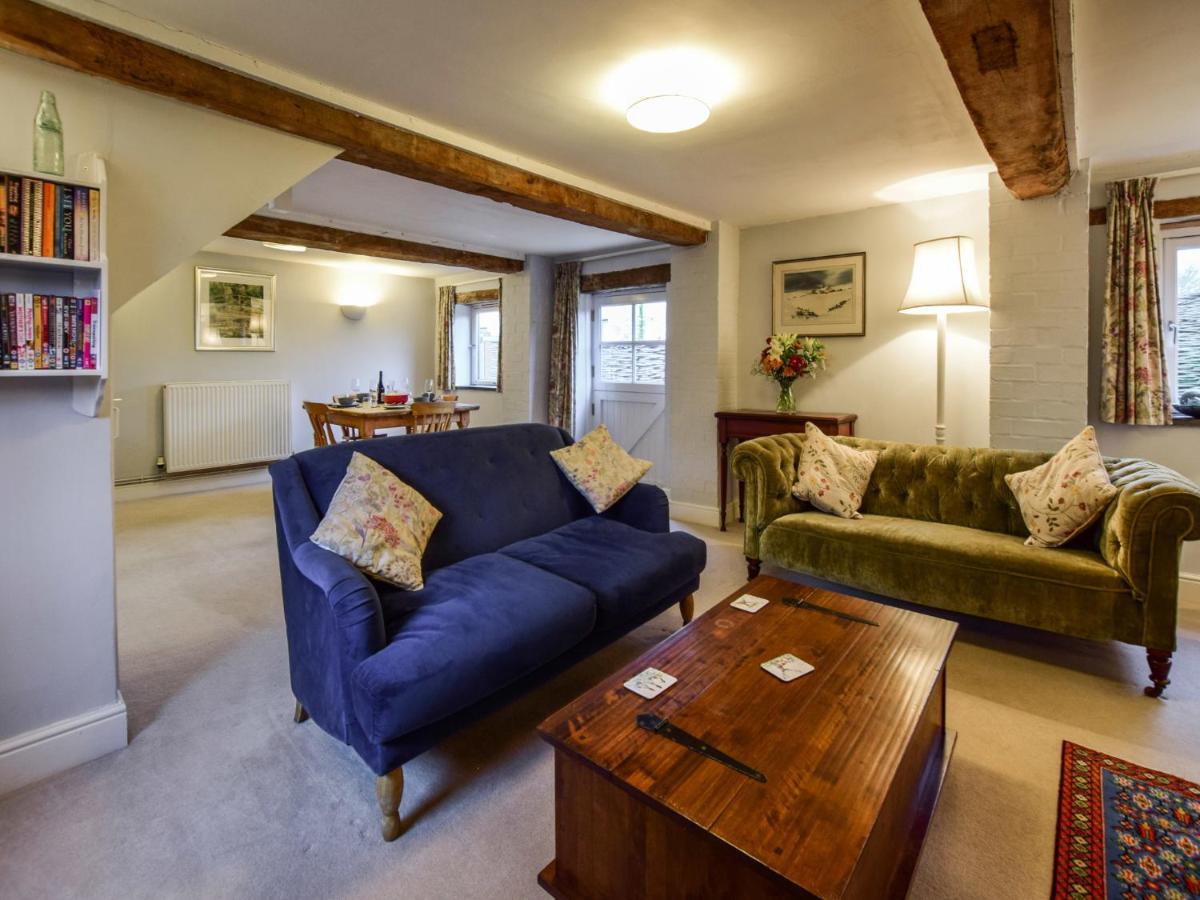 Granary, Holiday home *