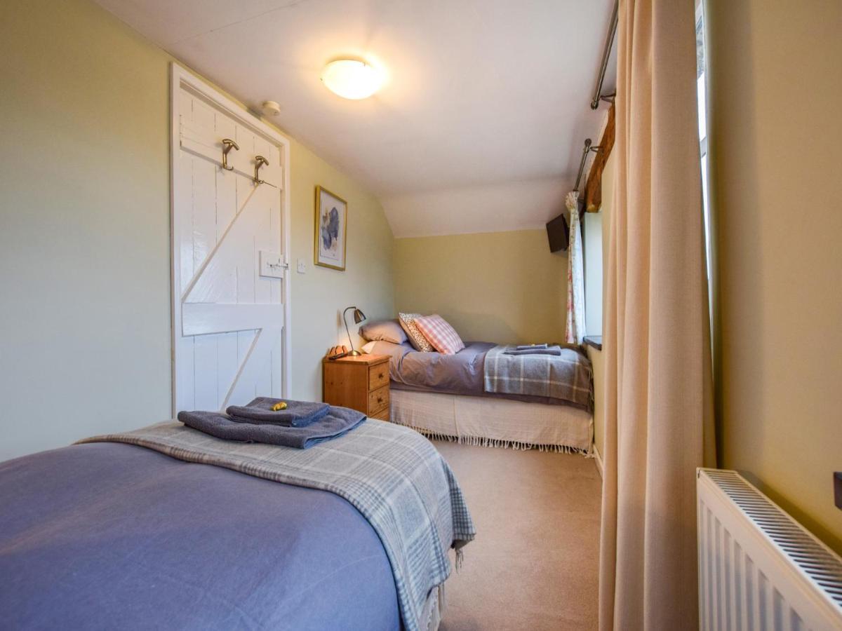 Granary, Holiday home *